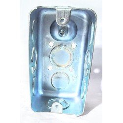 Caja 5800 con polo tierra